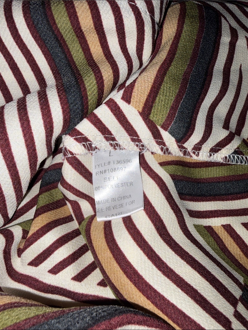 Alice Blue Abstract Striped Blouse with Crochet Detail L - Picture 7 of 9